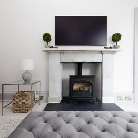 Stylish 3-Bedroom Edinburgh City Getaway מראה חיצוני תמונה