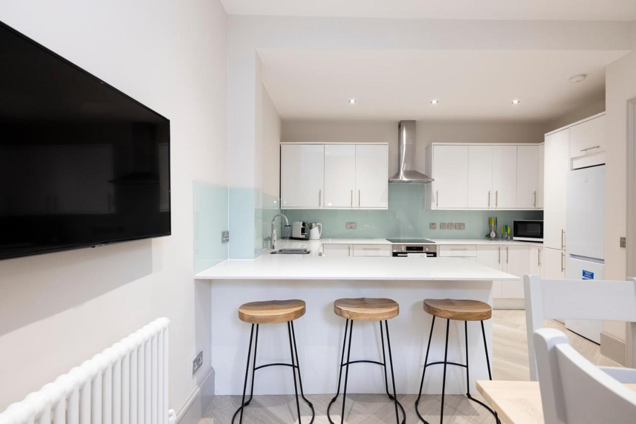 Stylish 3-Bedroom Edinburgh City Getaway מראה חיצוני תמונה