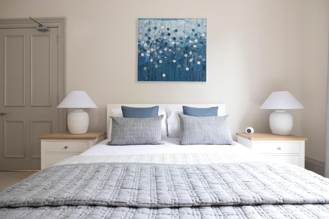 Stylish 3-Bedroom Edinburgh City Getaway מראה חיצוני תמונה